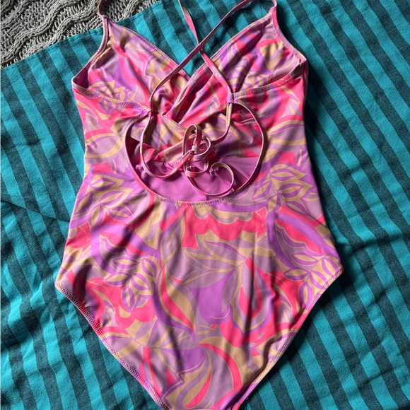 Aerie Braided long torso One Piece Swimsuit Tropical Print - Picture 6 of 8